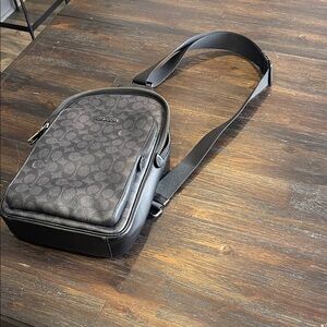 Coach Signature Black Men's Messenger Bag